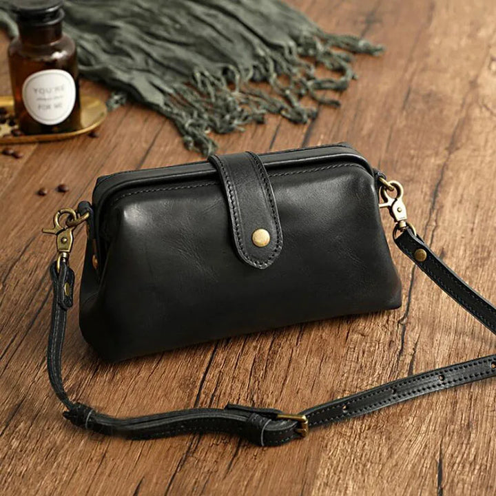 Lia | Vintage-Inspired Crossbody Bag